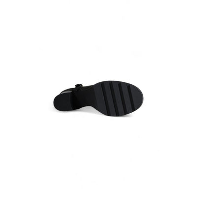 Black Polyethylene Ankle