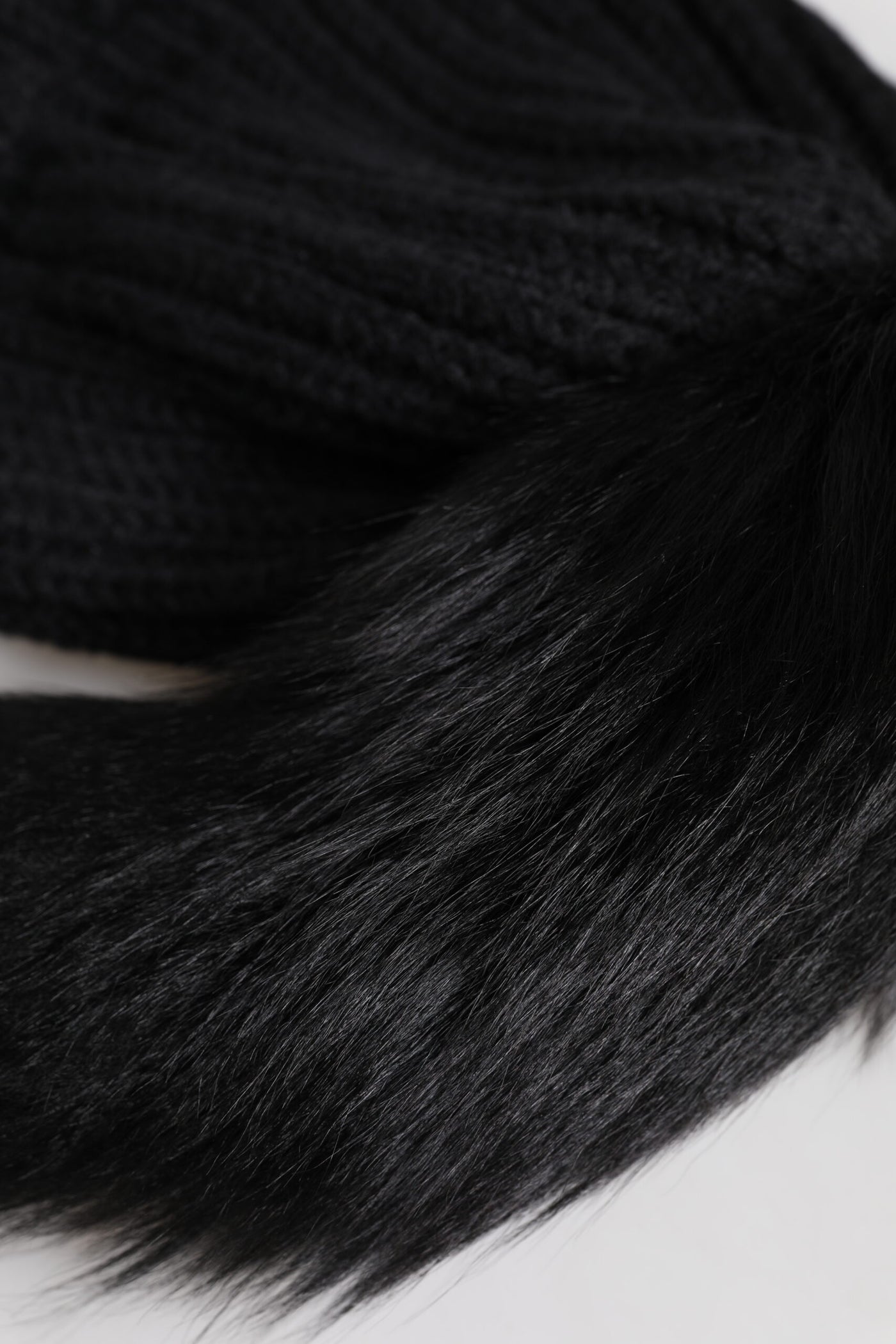 Black Acrylic Knitted Fur Winter Beanie Hat