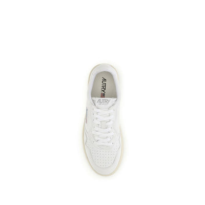 Low 01 Sneakers
